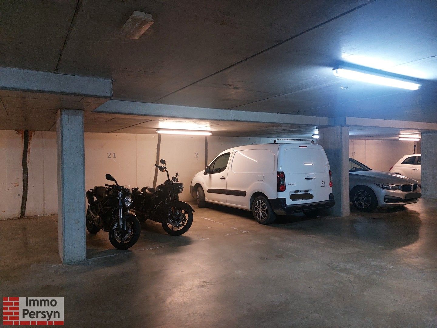Ondergrondse parkeergarage te koop foto 4