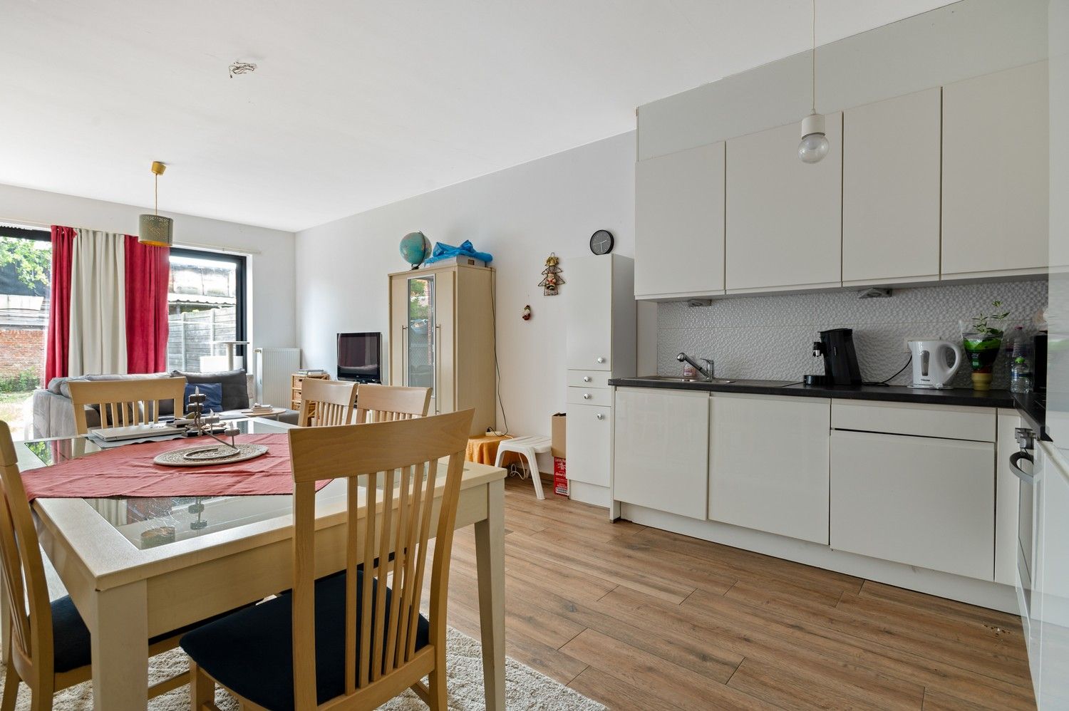 Instapklaar gelijkvloers 1-slaapkamer appartement met tuin te Deurne foto 3