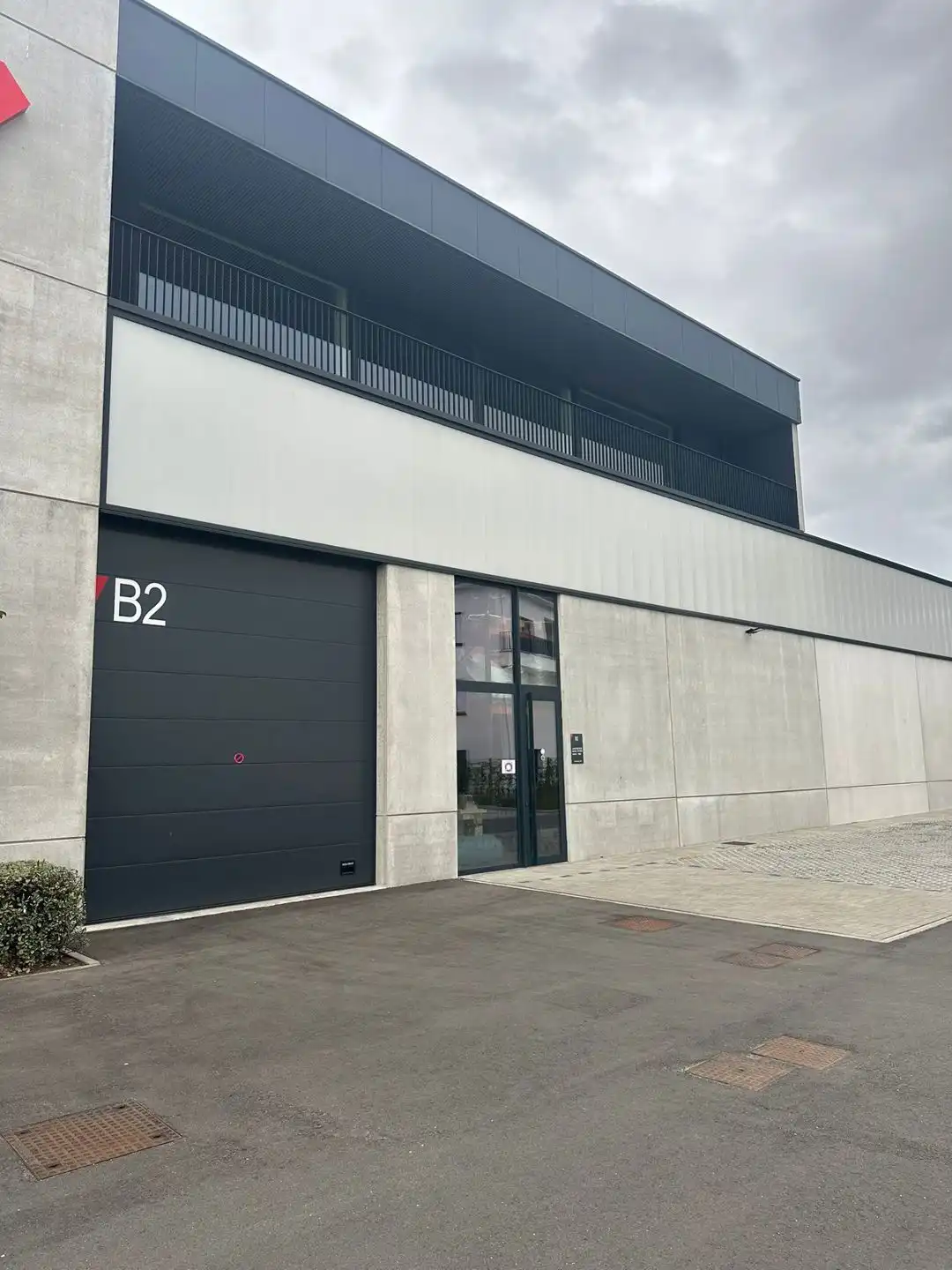 Bedrijfsvastgoed te huur foto {{pictureIndex}}