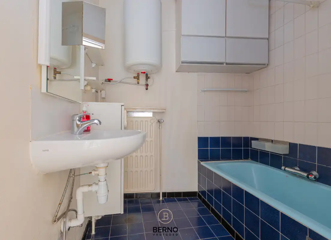 Woning met polyvalente benedenruimte foto 9