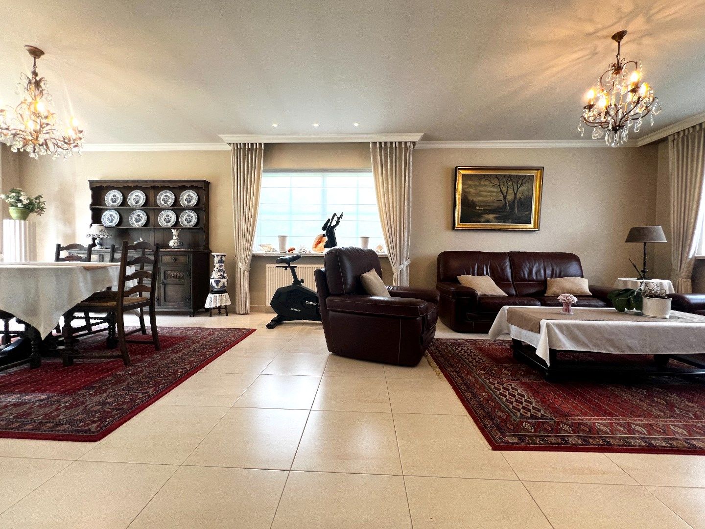 Knappe en verzorgde villa te koop teTiegem op 726m2 perceeloppervlakte. foto 9