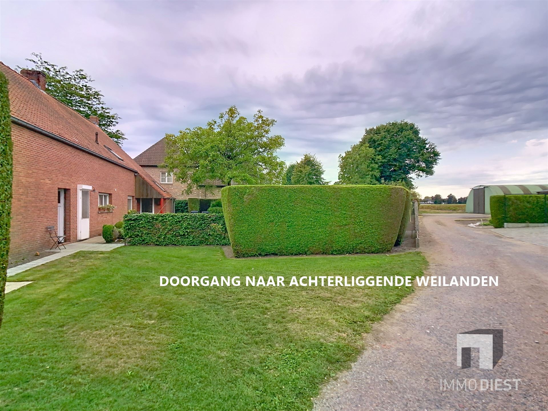 Charmante hoeve met schuren, knappe tuin en achterliggende weilanden op meer dan 3 hectare te Geel. foto 41