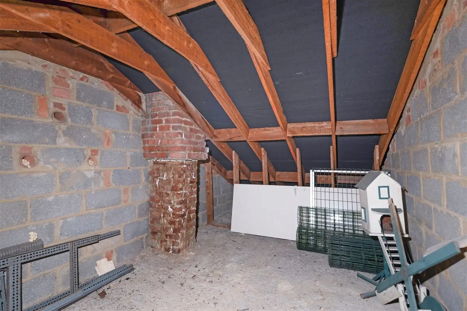 Charmante halfopen woning met tuin in het centrum van Ternat foto 24