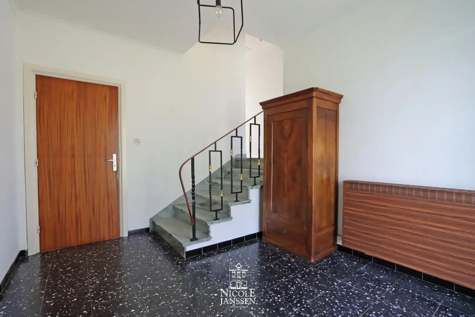 Vrijstaande gezinswoning met drie slaapkamers in een rustige omgeving  foto 13