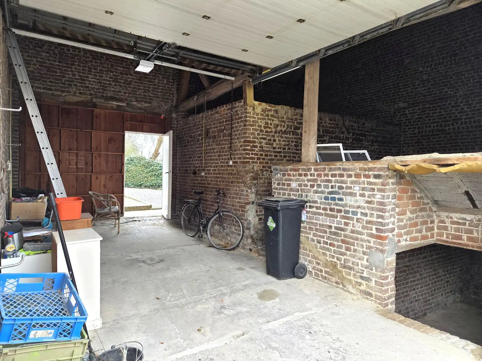 WSB-Immo: Charmante boerderijwoning met ruime garage en tuin foto 12