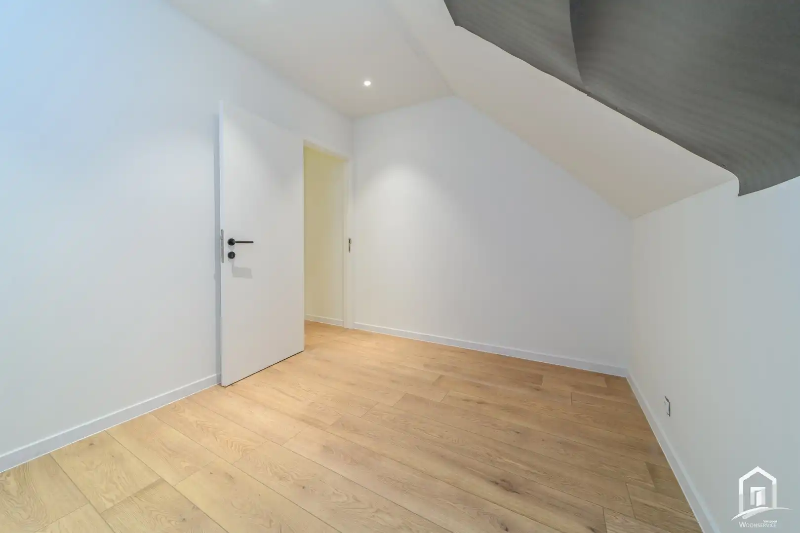Modern, gerenoveerde gezinswoning te Ninove foto 19