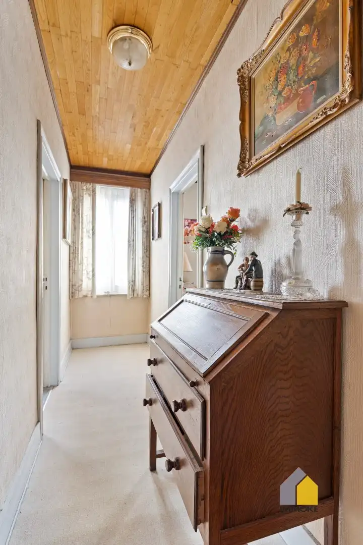 Te renoveren woning met 4 slpks, polyvalente ruimte en knusse tuin. foto 17