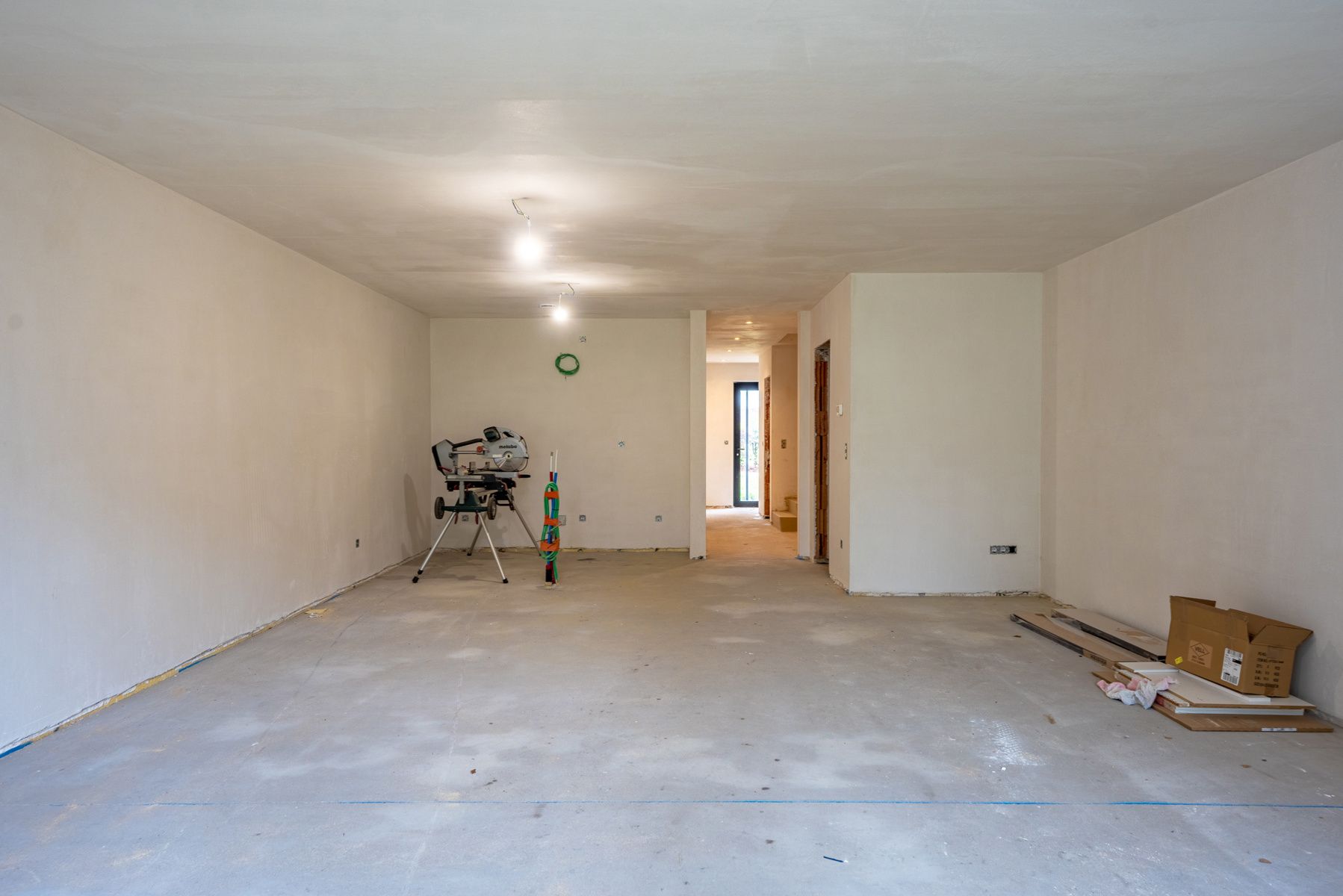 Nieuwbouwwoning met inpandige garage en 5 slaapkamers in Putte-Kapellen!  foto 4