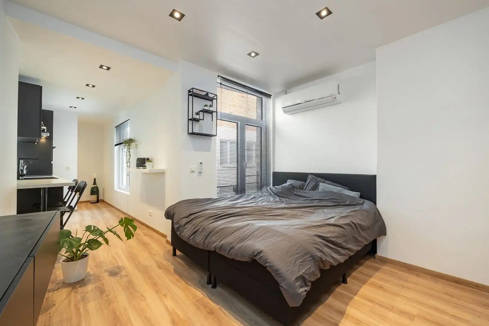 Flat/studio op toplocatie foto 2