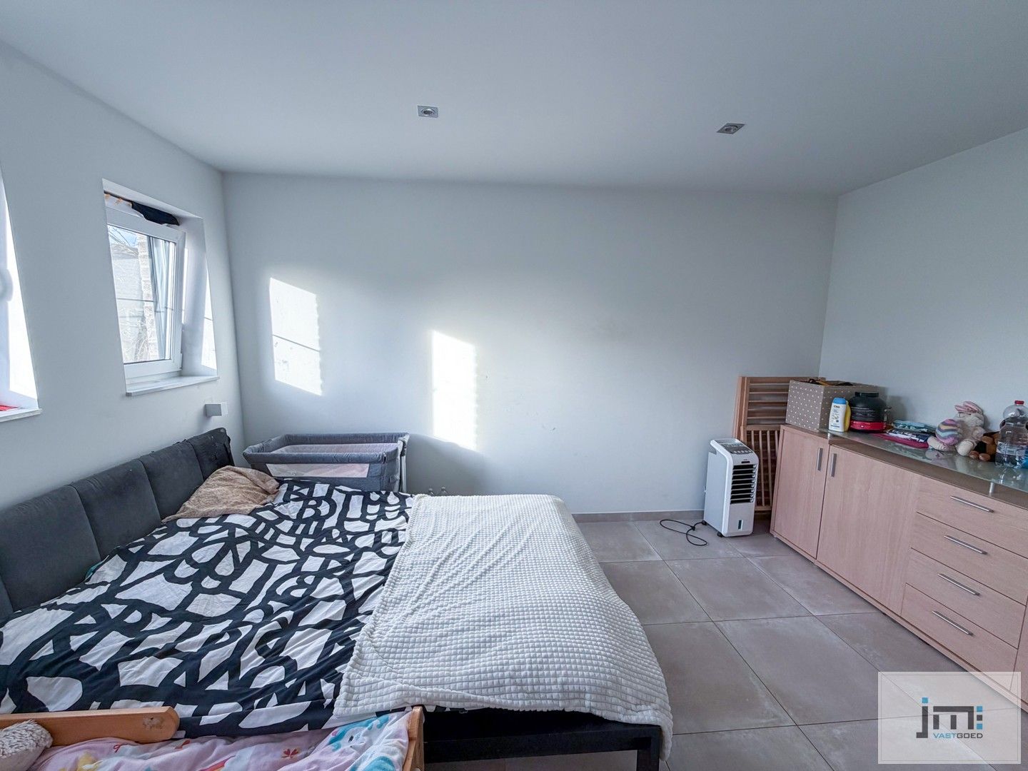 Recente woning met 3 slaapkamers en carport foto 5