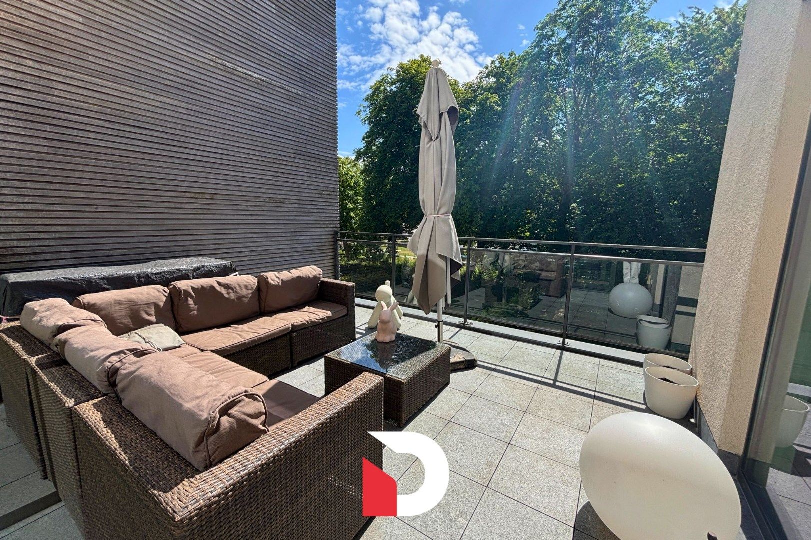 Ruim en Luxueus Appartement te Huur in Residentie Minnewater – Brugge Centrum foto 9