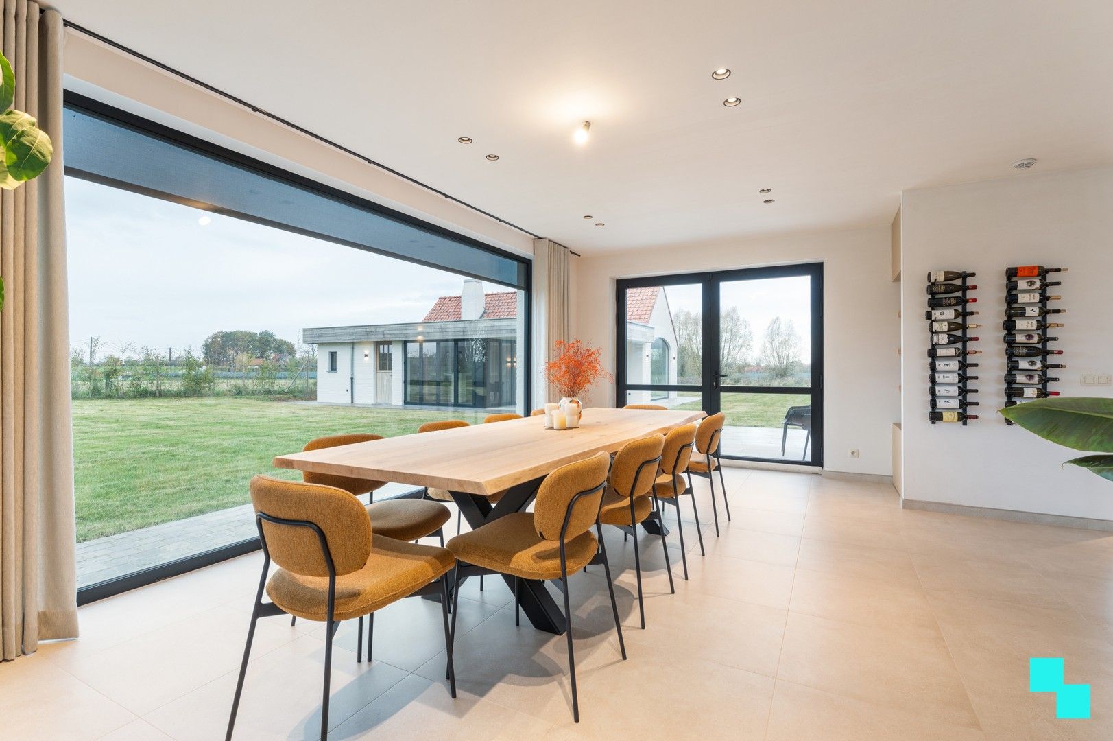 Landelijk gelegen te Ardooie: unieke nieuwbouwwoning (2023) met twee bijgebouwen op een perceel van 5.000 m² foto 12