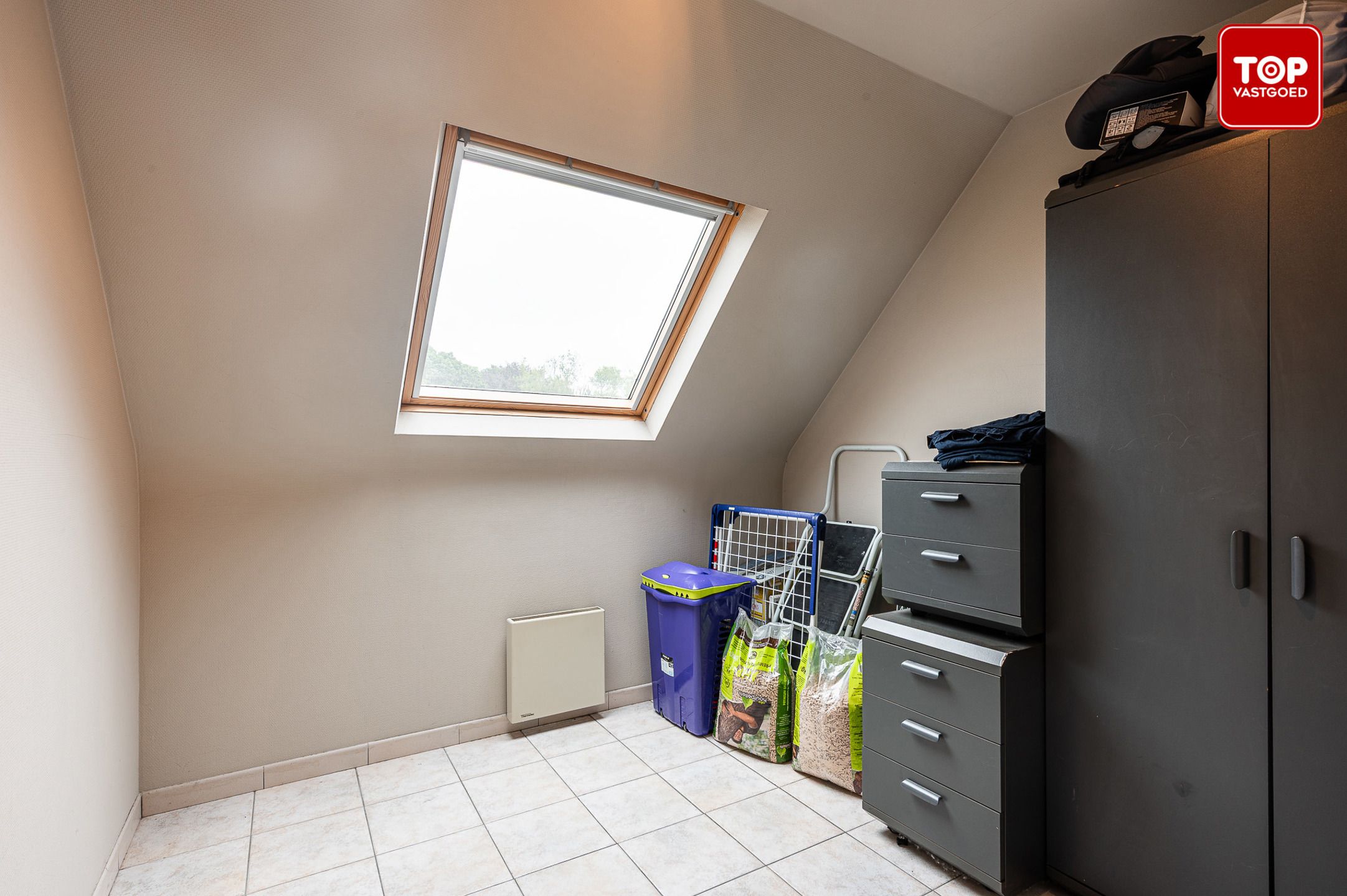 Instapklaar 2 slaapkamer appartement met garage in kleinschalig gebouw foto 15