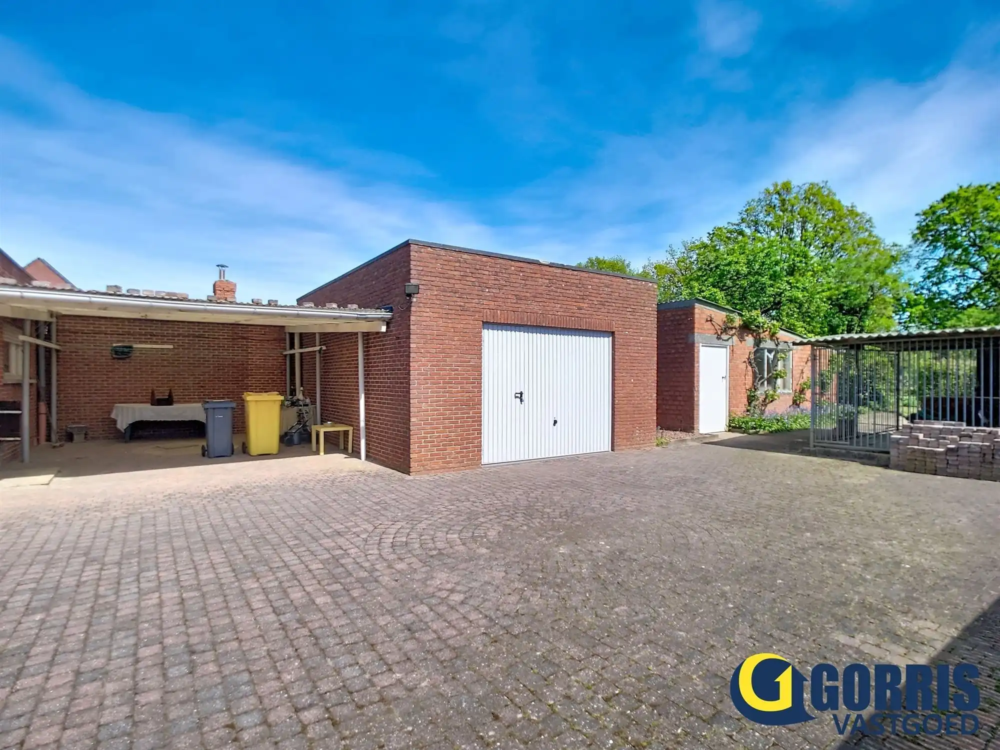 Ontdek deze ruime woning met centrale ligging in het centrum van Heist-op-den-Berg! foto 25