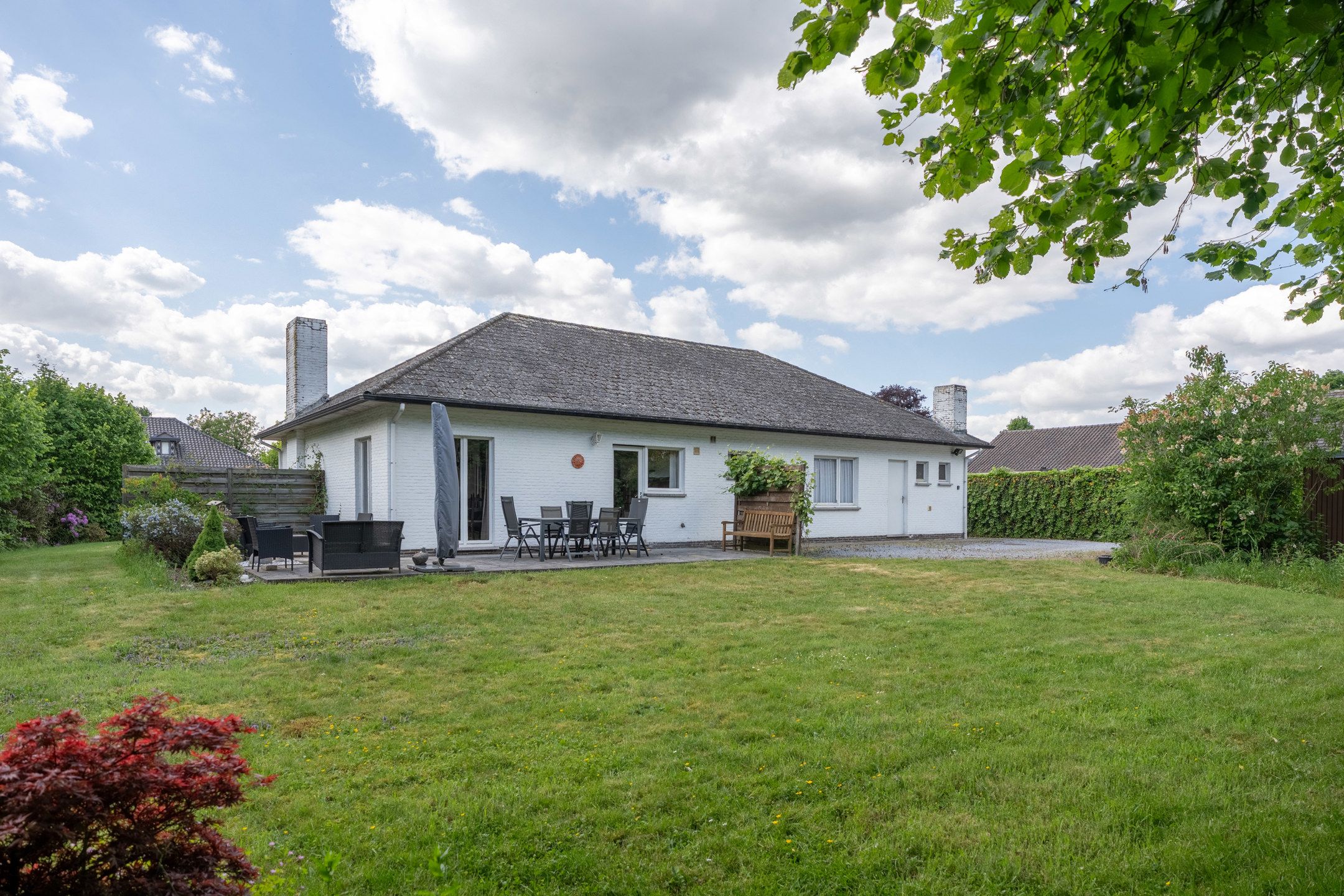 Te renoveren gelijkvloerswoning op mooi perceel van 1.437 m² foto 33
