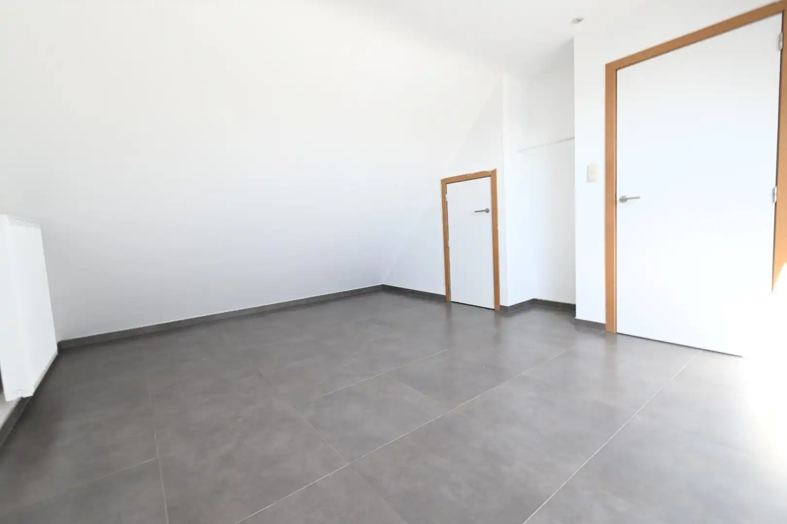 Knap ingericht ruim duplex-appartement met 3 slaapkamers te  Bilzen - Merem + autostandplaats foto 25
