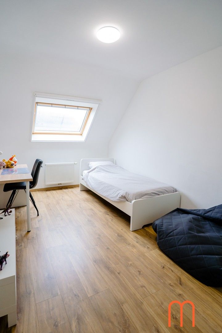 Instapklare woning te koop in een rustige wijk van Mariakerke (Oostende) foto 17