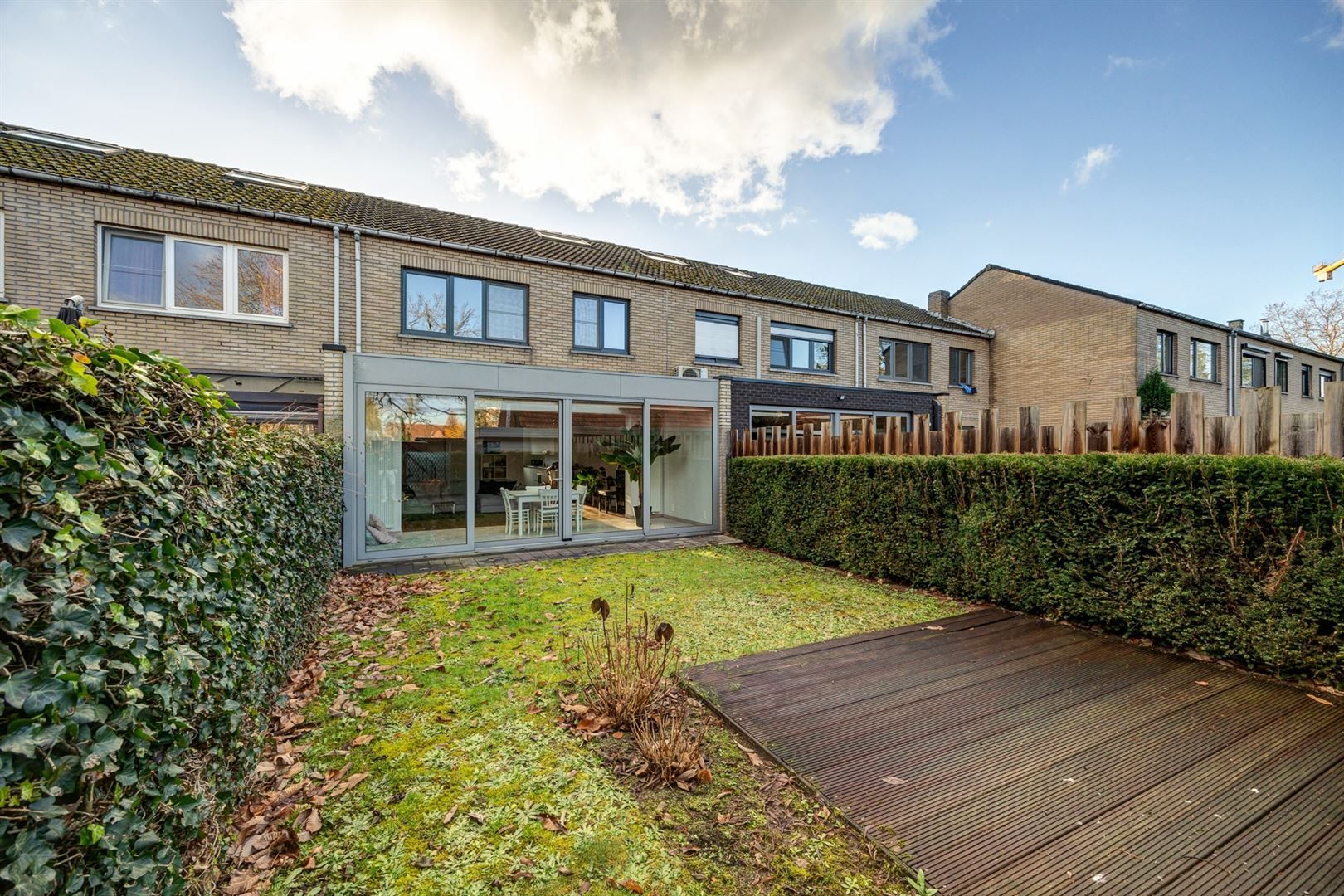 Karaktervolle, lichtrijke woning met sfeervolle tuin.  foto 25