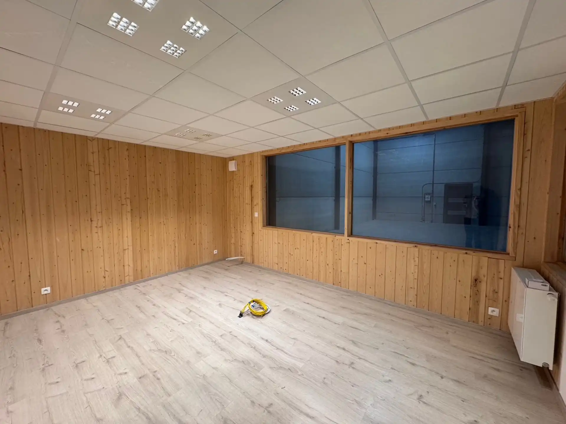 Opslagruimte met kantoor te huur te Kalmthout  foto 4