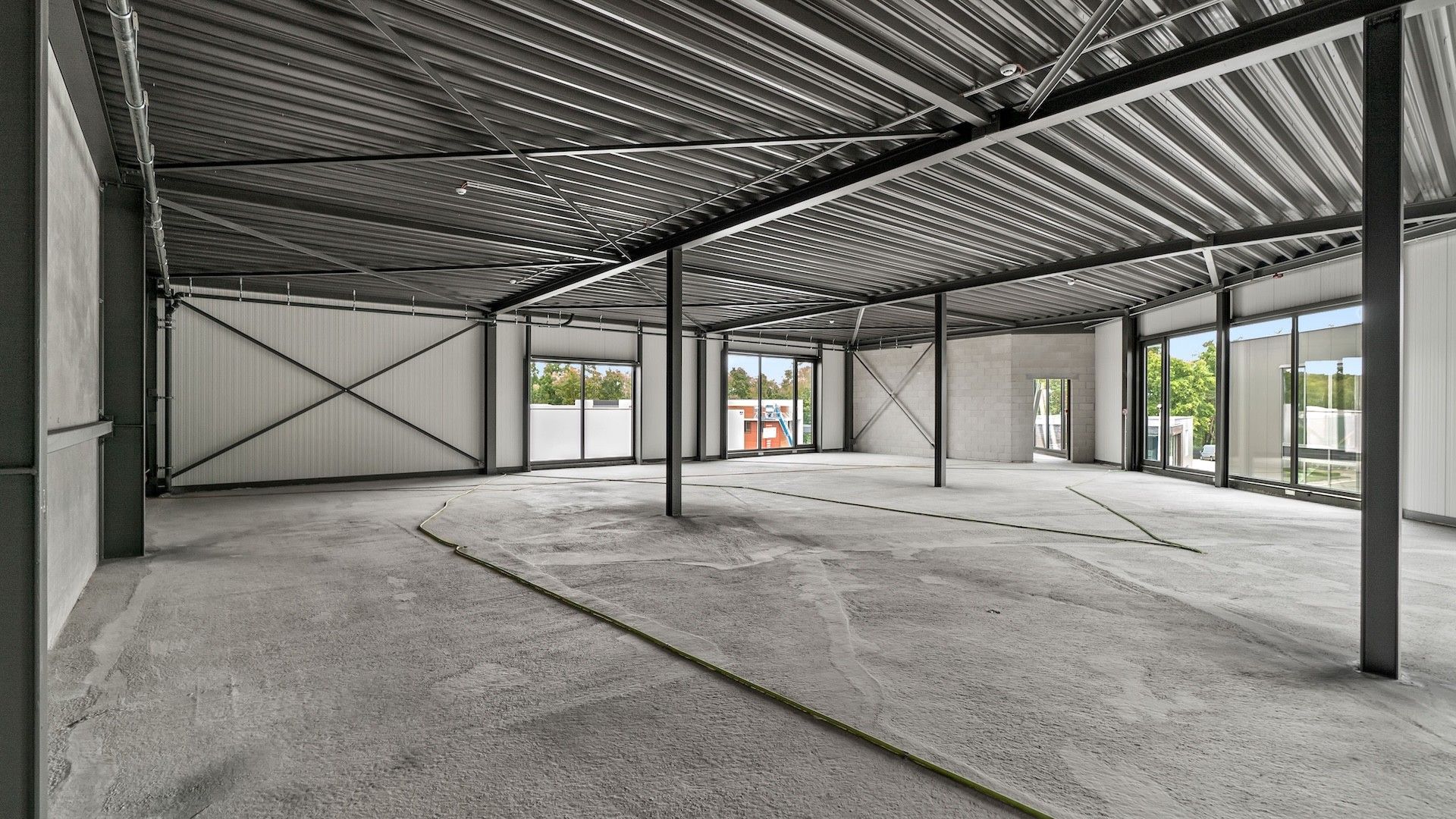 Moderne kantoorruimte van 359m2 op een ideale locatie tussen As en Genk foto 22