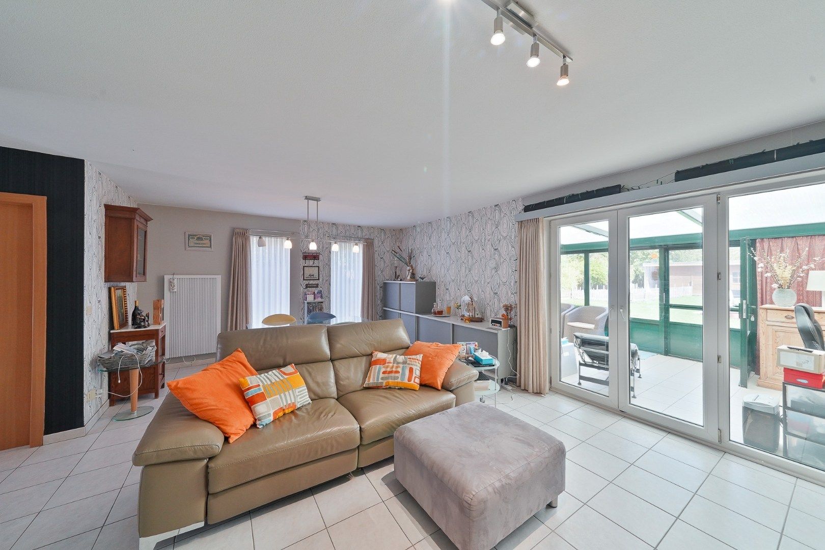 Ruime halfopen bebouwing vlak bij de Spuikom (Bredene) foto 9