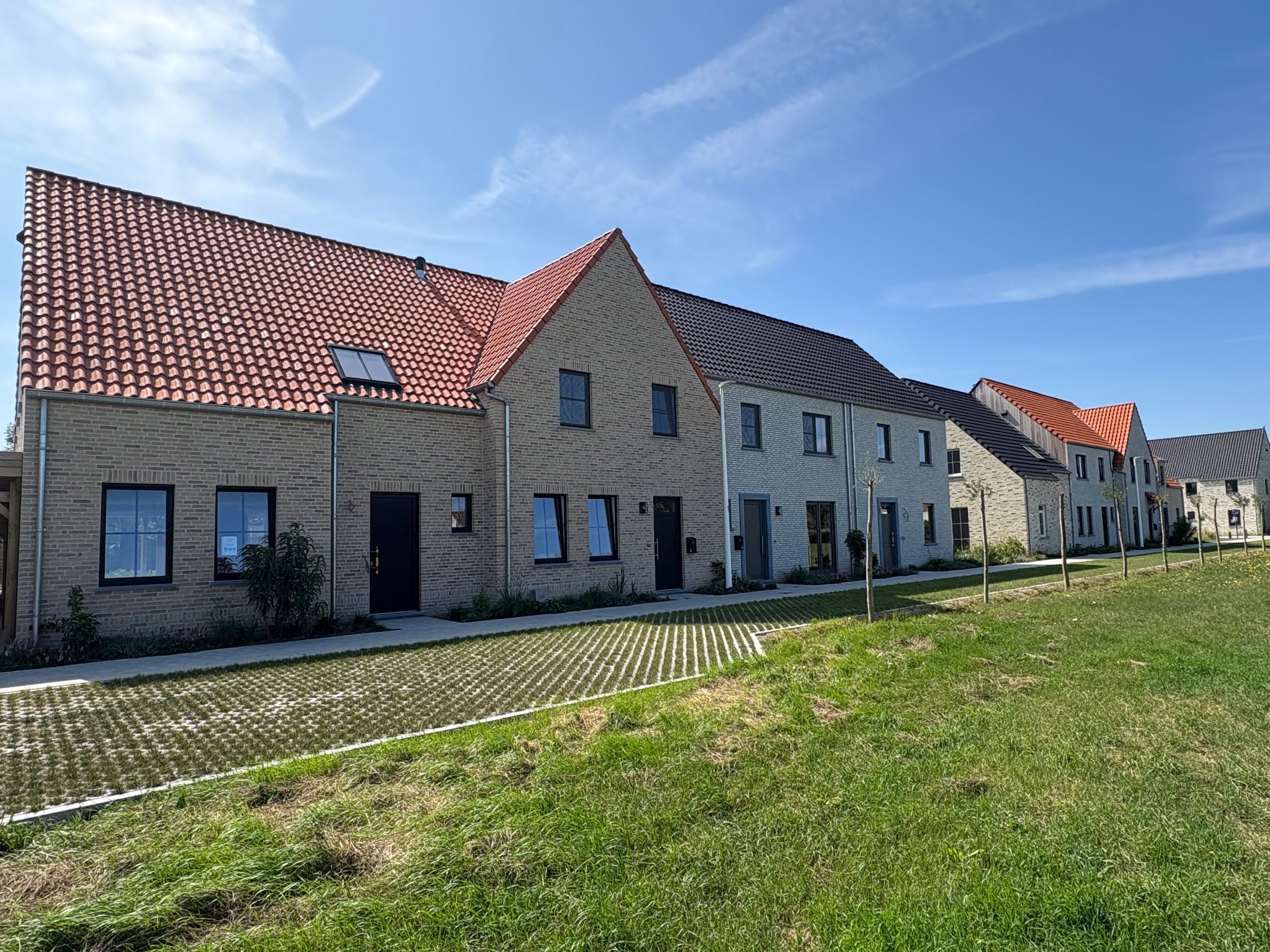 Energiezuinige nieuwbouwwoning met 3 slaapkamers en carport te huur foto 37