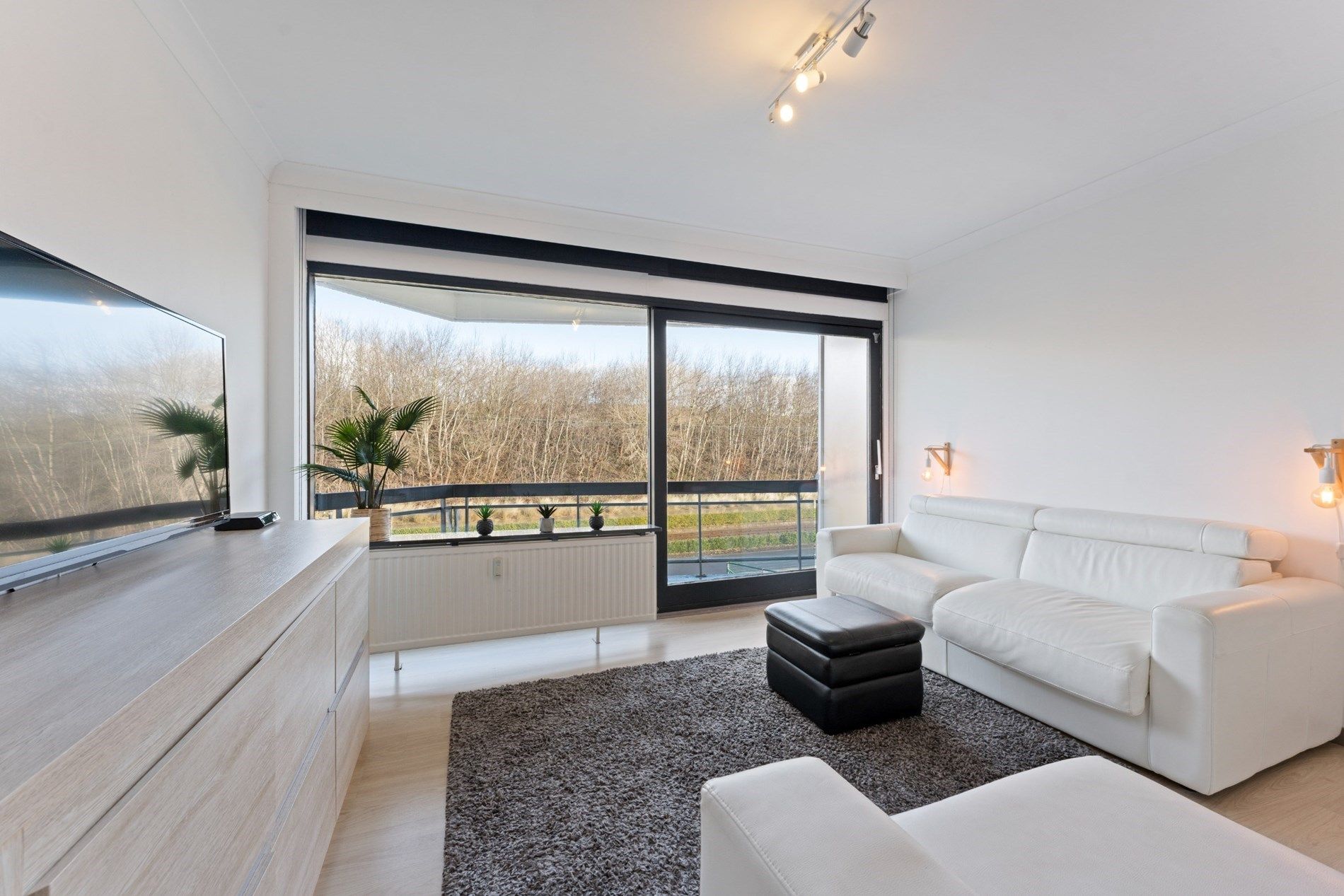 Gebruiksklare studio met open zichten te Blankenberge foto 4