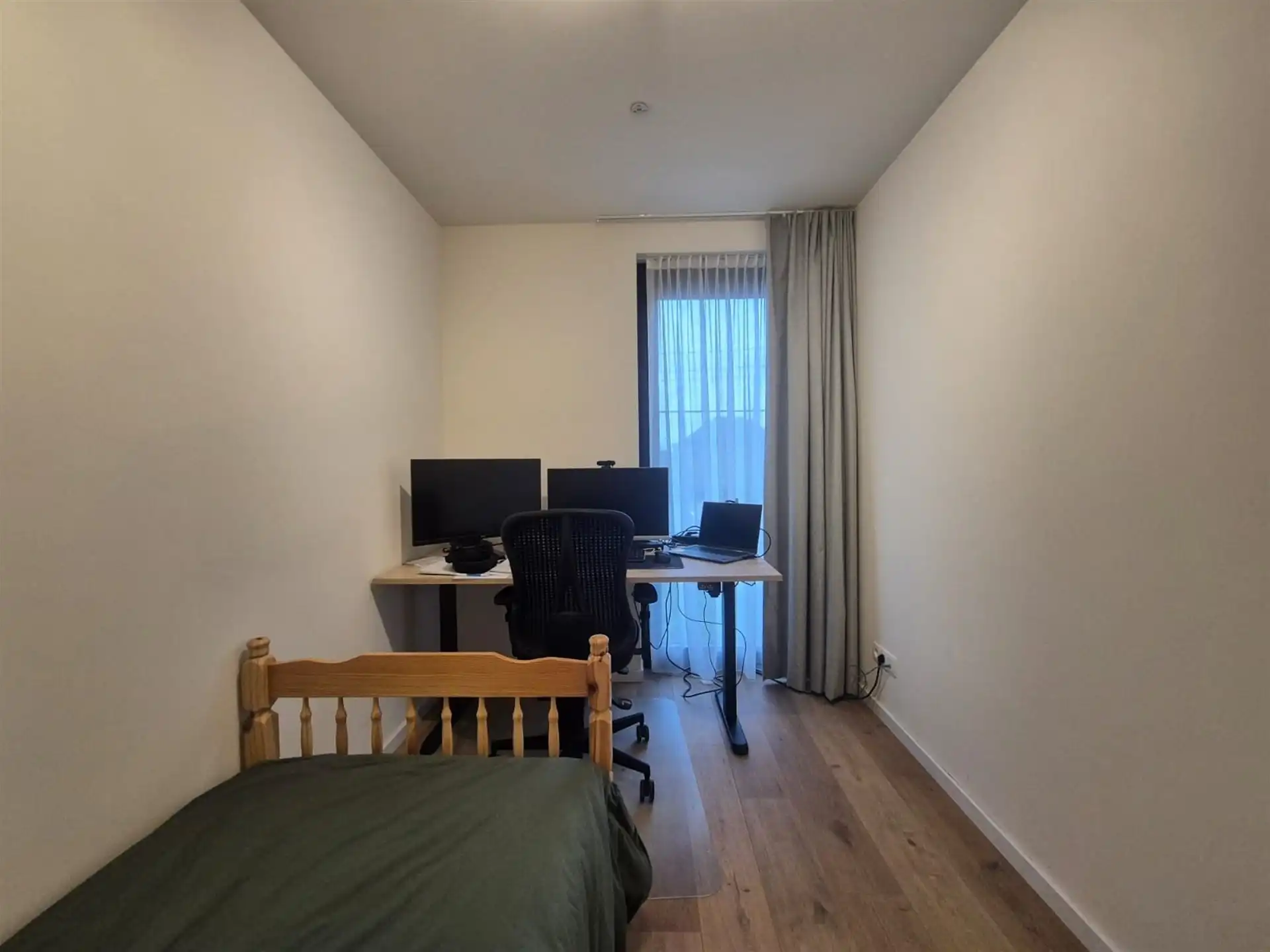 Energiezuinig gelijkvloers appartement met 2 slaapkamers en tuin. foto 20