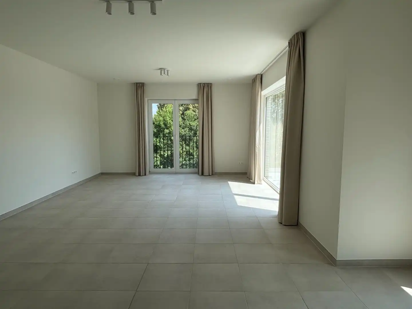 Stijlvol nieuwbouwappartement met 2 slaapkamers, ruim terras, ondergrondse staanplaats en berging in Residentie Groenloo – Koningslo (Vilvoorde) foto 8