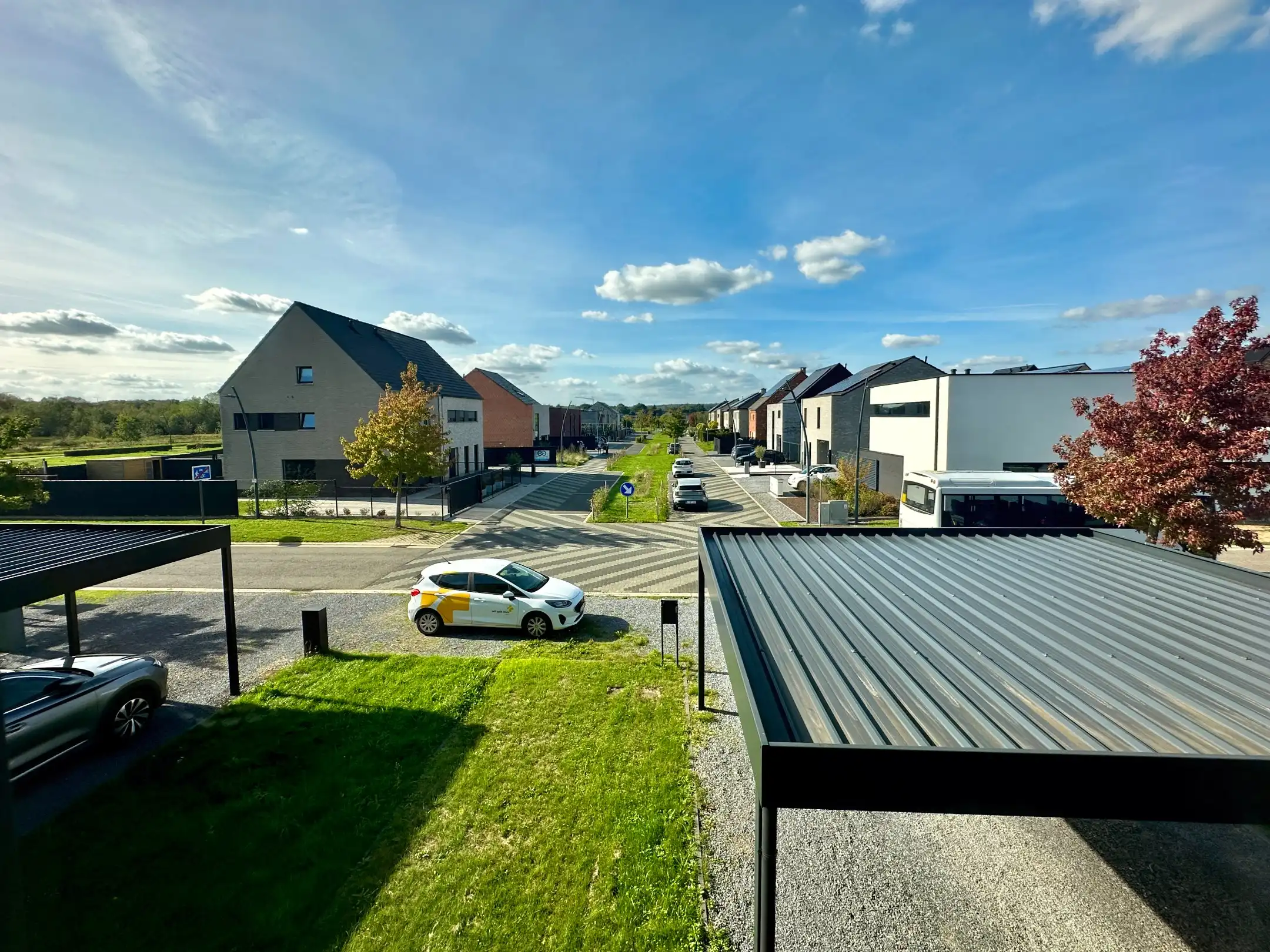 Nieuwbouwrijwoning met tuin, carport en drie slaapkamers in Maasmechelen foto 20
