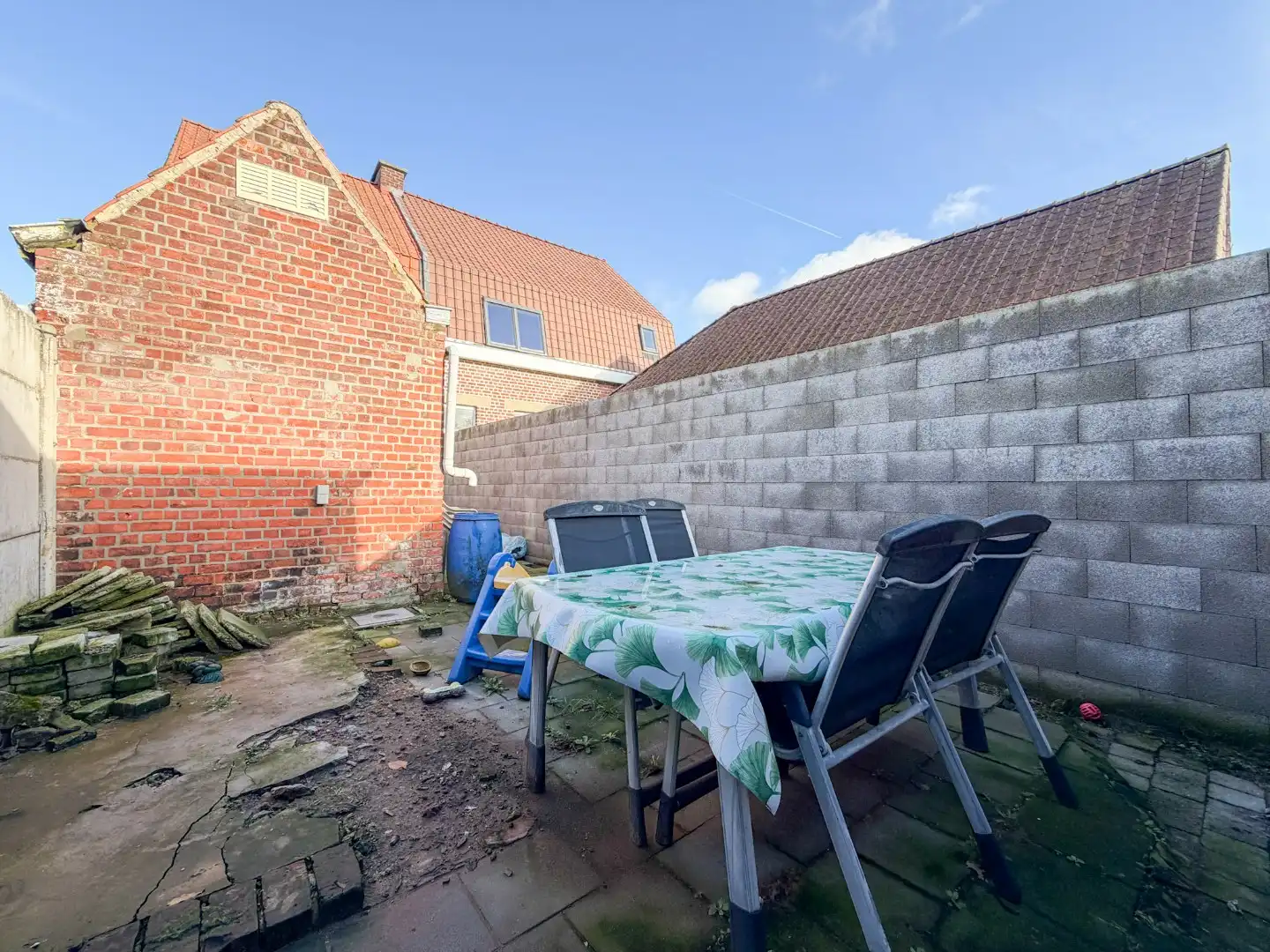 Leuke starterswoning met 2/3 slpk en terras, gunstig gelegen in Lichtervelde foto 19