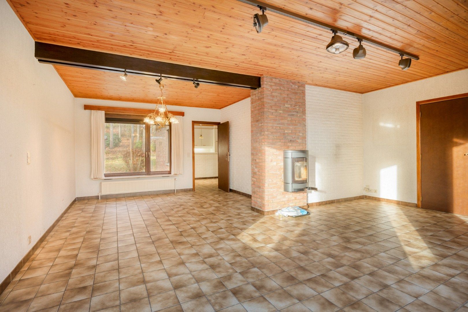 Villa met 4 slaapkamers, tuin en terras in Kessel-Lo – EPC 381 kWh/m² - bewoonbare opp. 146 m² foto 8