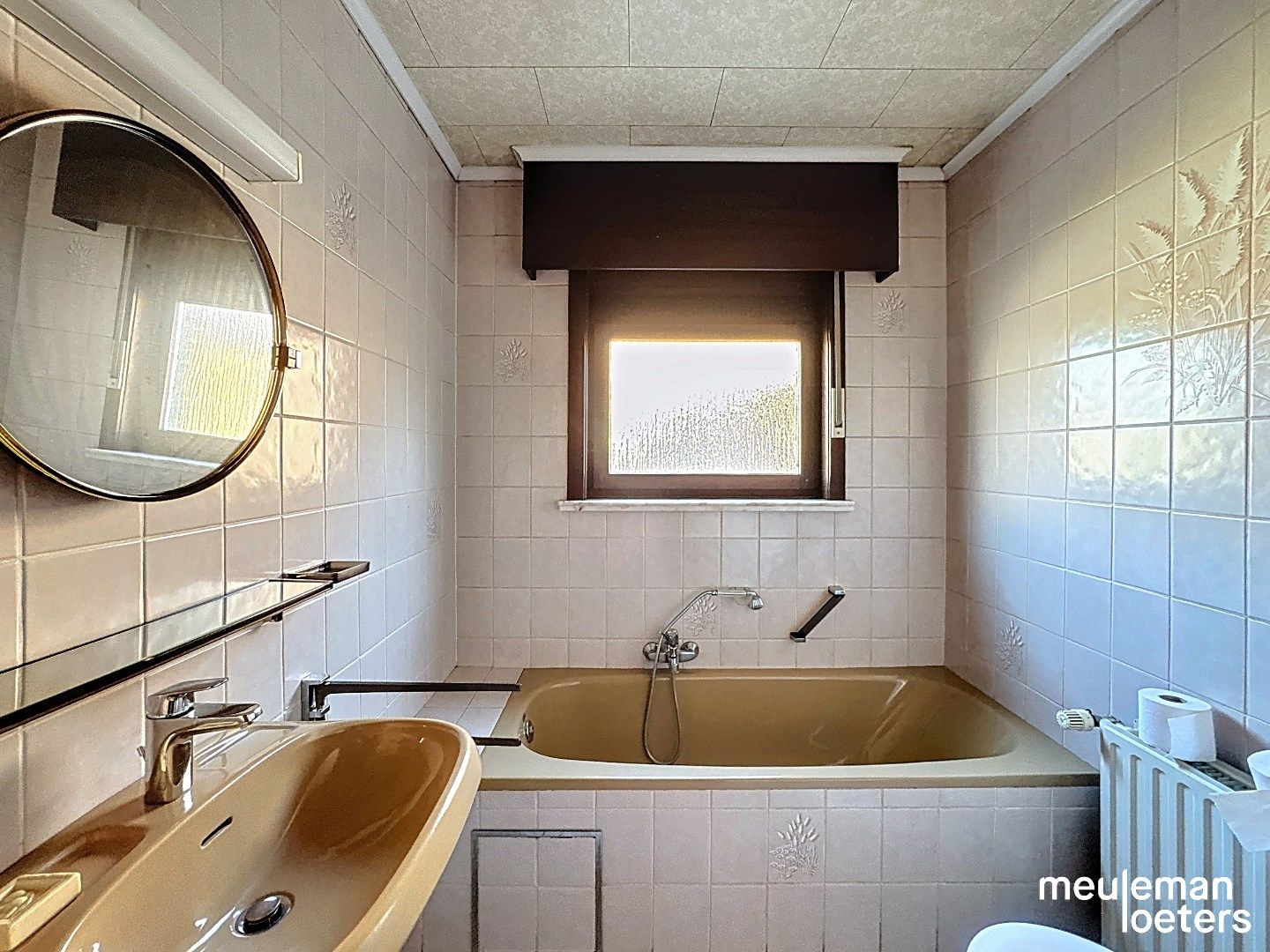 Te renoveren woning in Lotenhulle foto 9