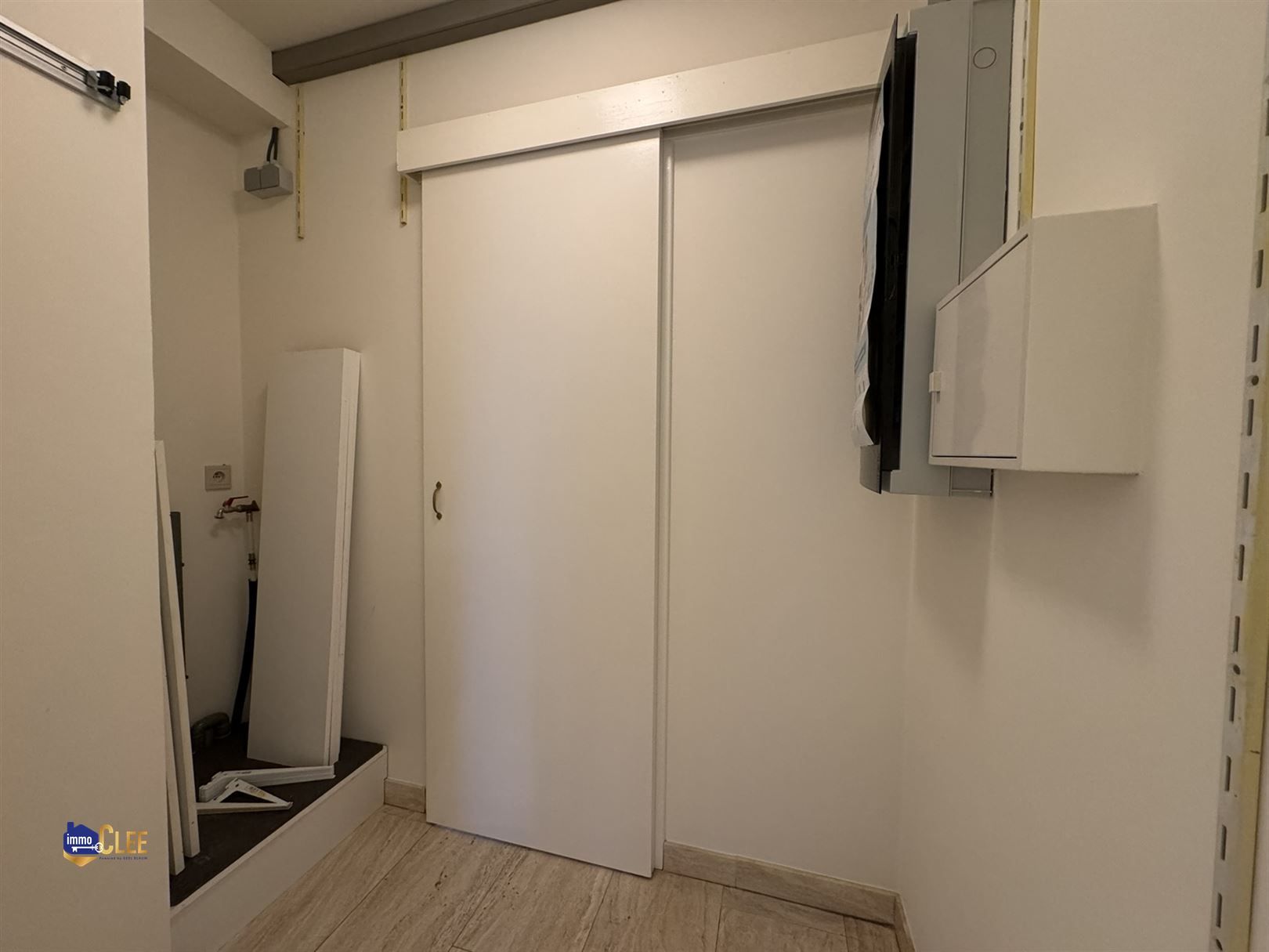 Ruim gerenoveerd appartement op het Sint-Martenplein foto 3