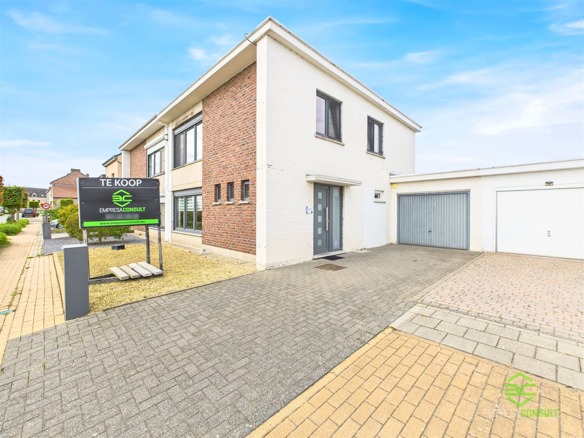 Instapklare woning met 3 slpk op een topligging! foto 3