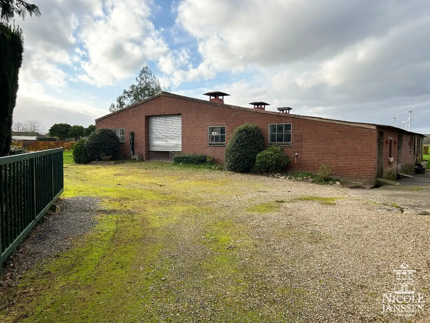 Te renoveren ruime hoevewoning  foto 20