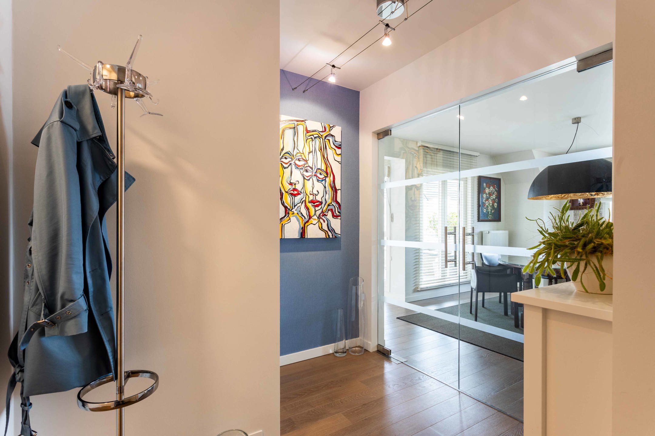 Ruim appartement 163 m² + 2 staanplaatsen & terras foto 2