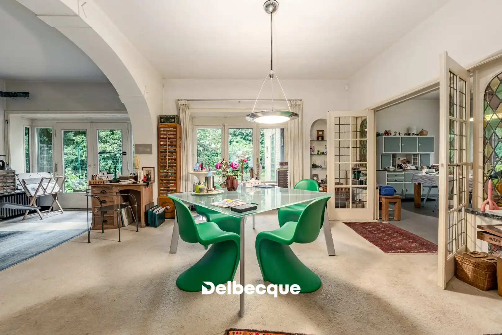 Karaktervolle villa in interbellumstijl op ruim perceel in gegeerde villawijk te Sint-Kruis foto 4