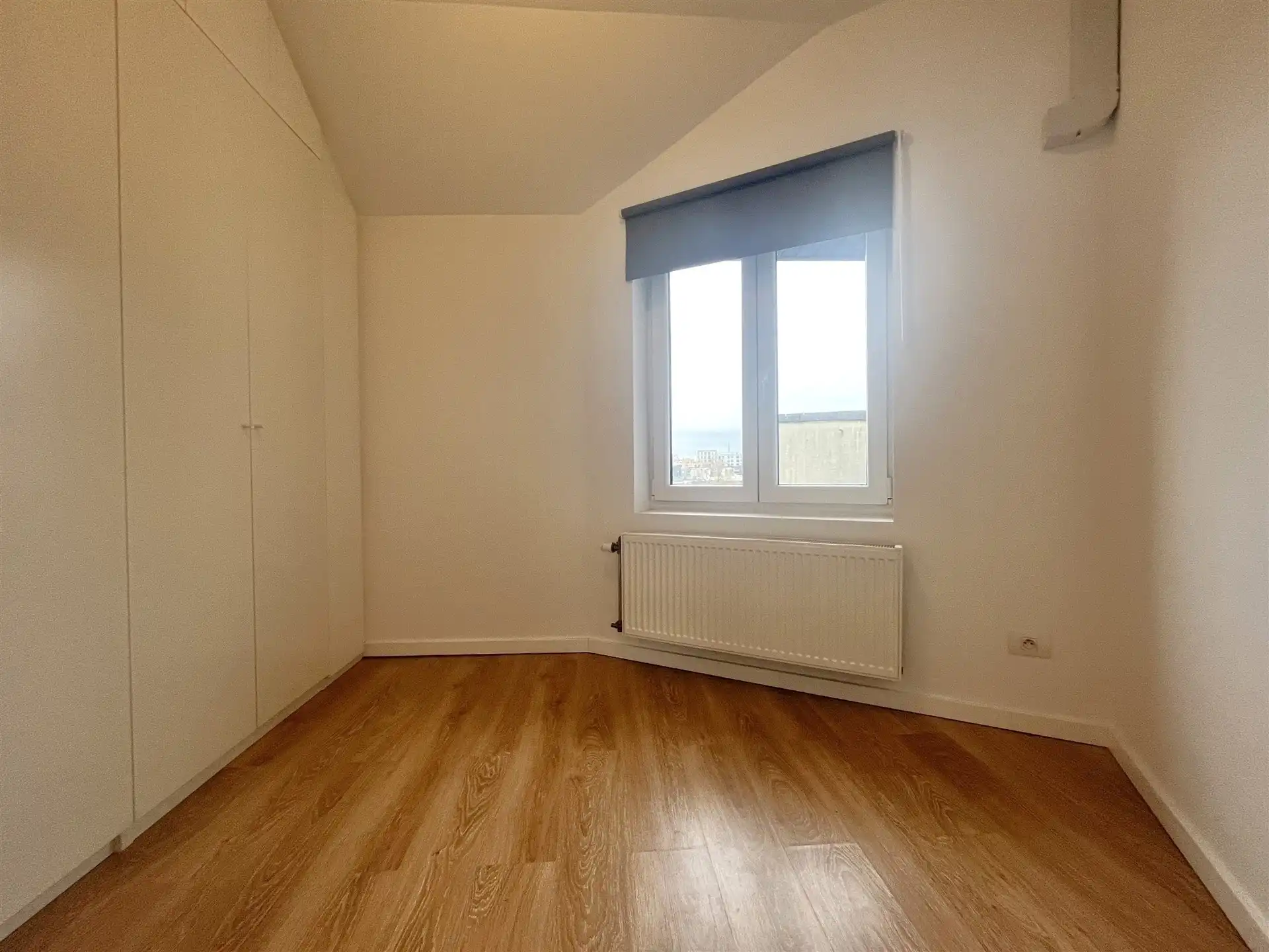 Lichtrijk appartement op toplocatie in Deurne! foto 7