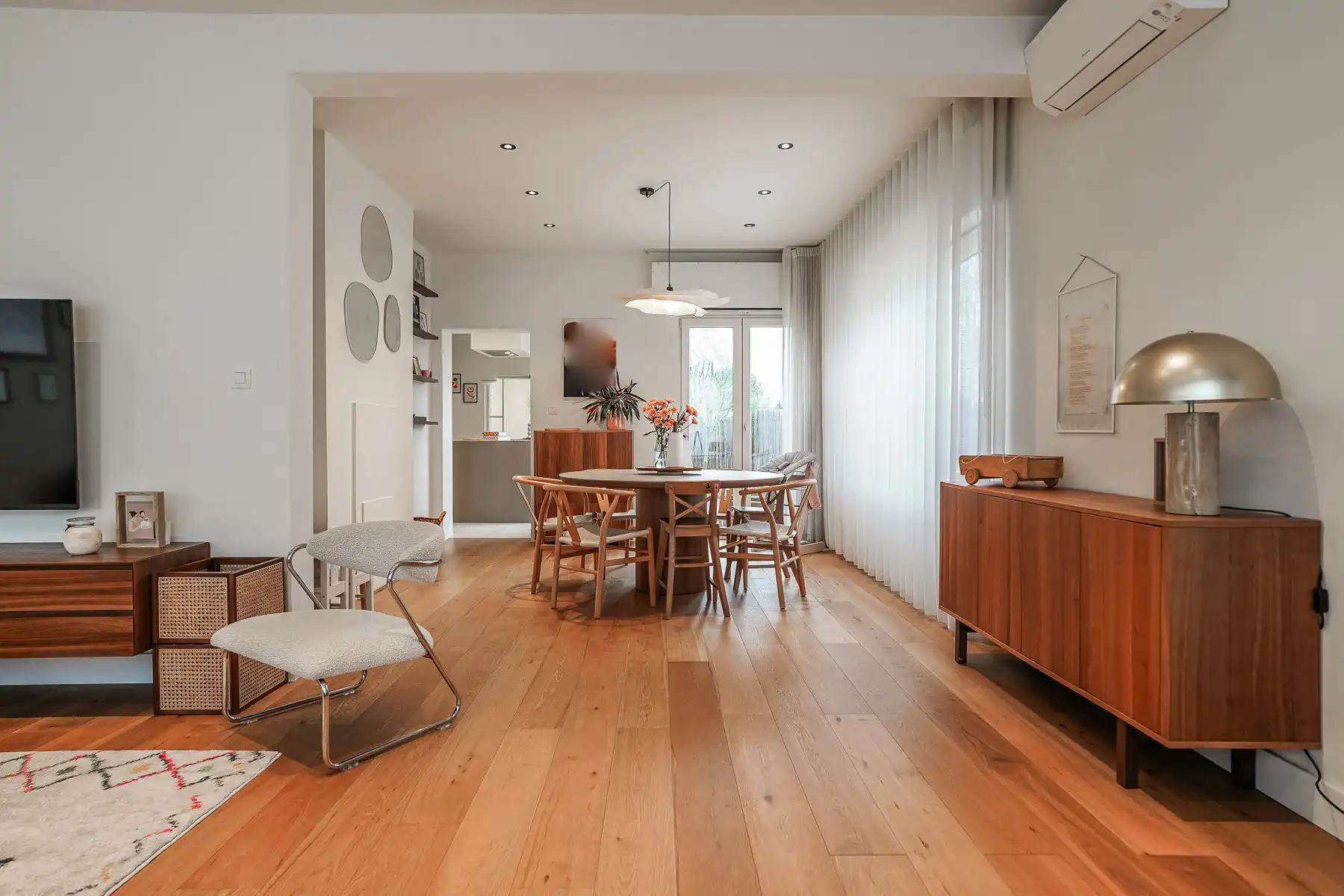 Knappe, instapklare halfopen bebouwing nabij het centrum van Breendonk foto 7