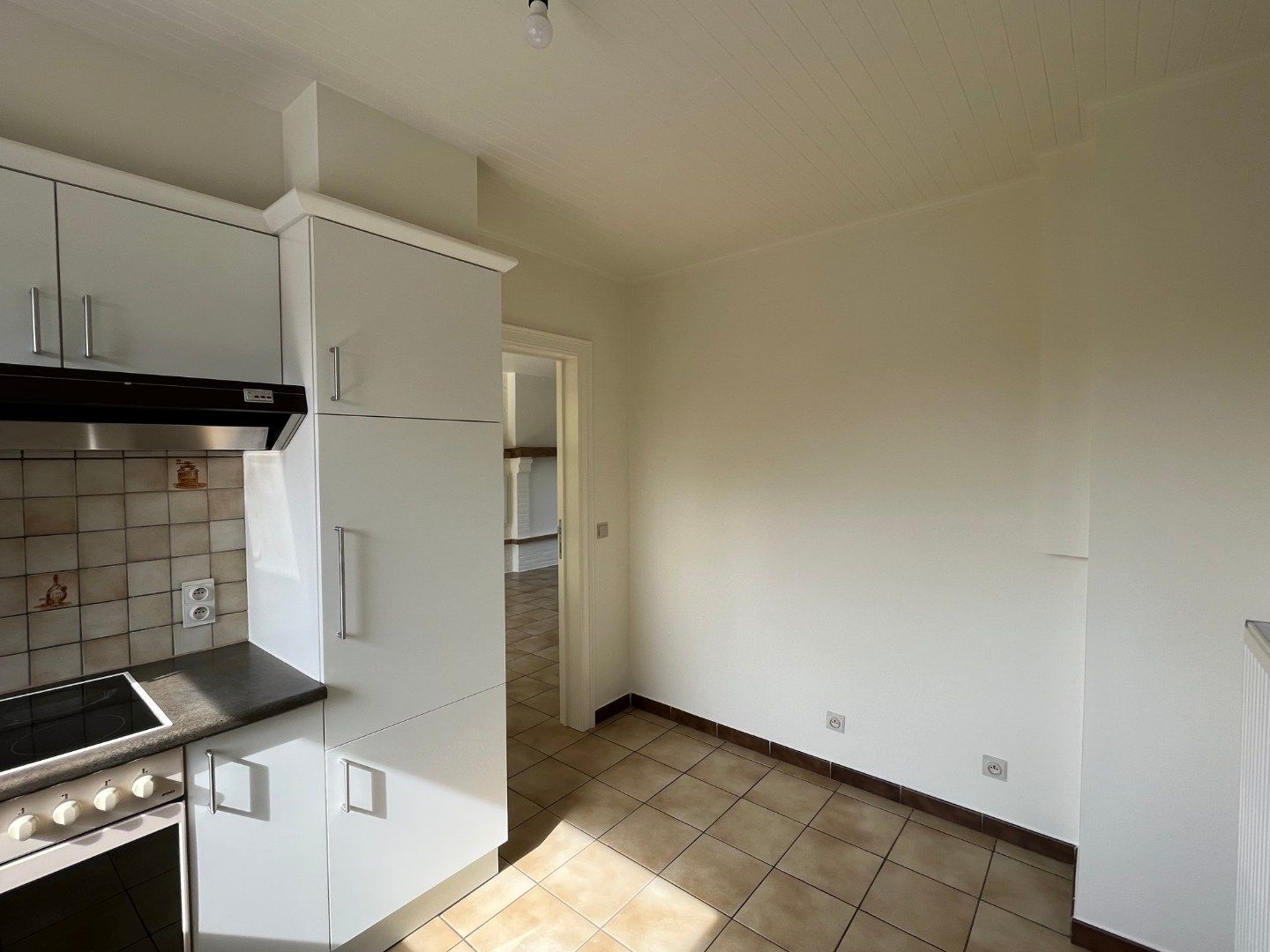 Gezellige woning met 4 slaapkamers in Zulte foto 8