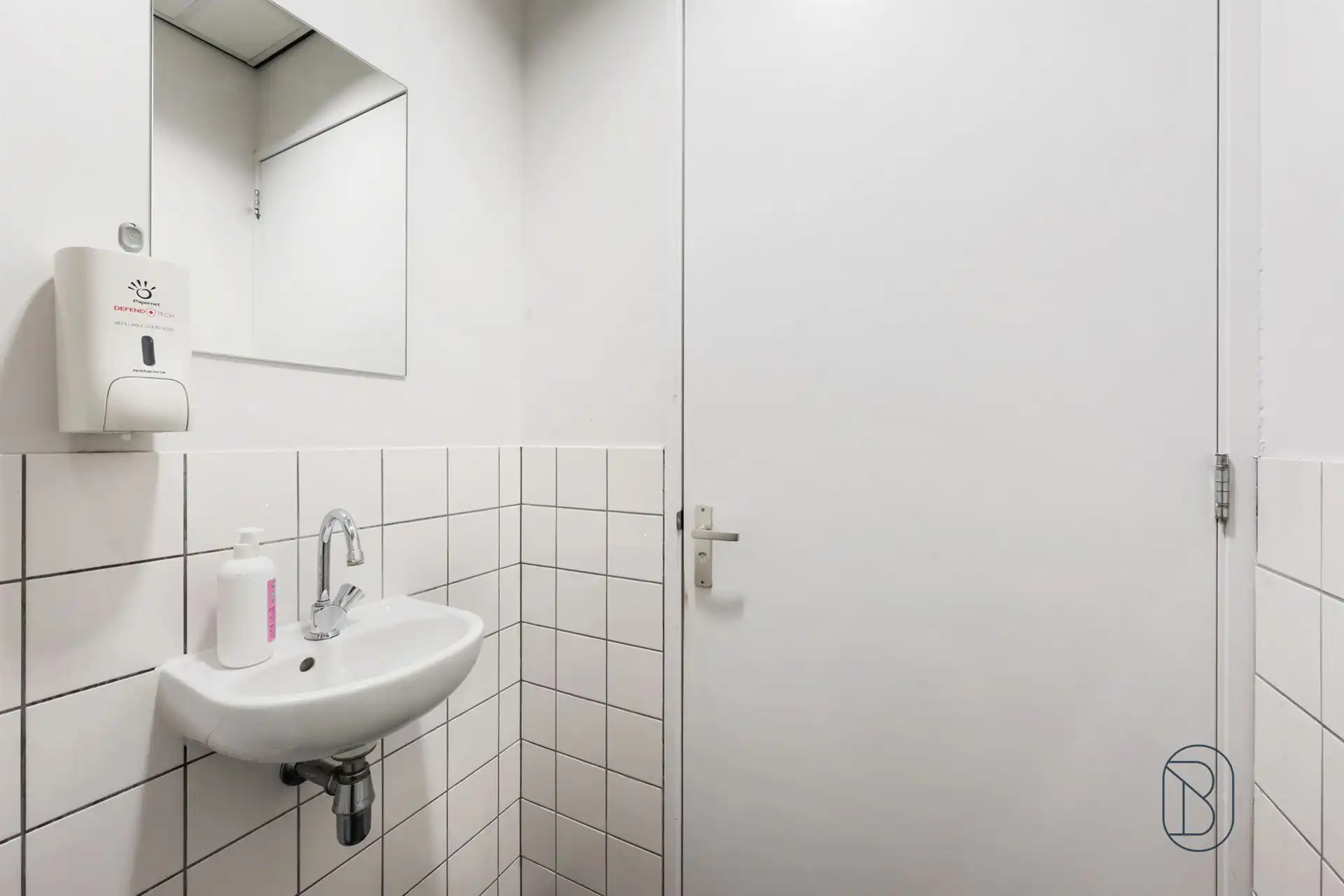 Topgelegen kantoorruimte van 450m2, veel potentieel foto 22