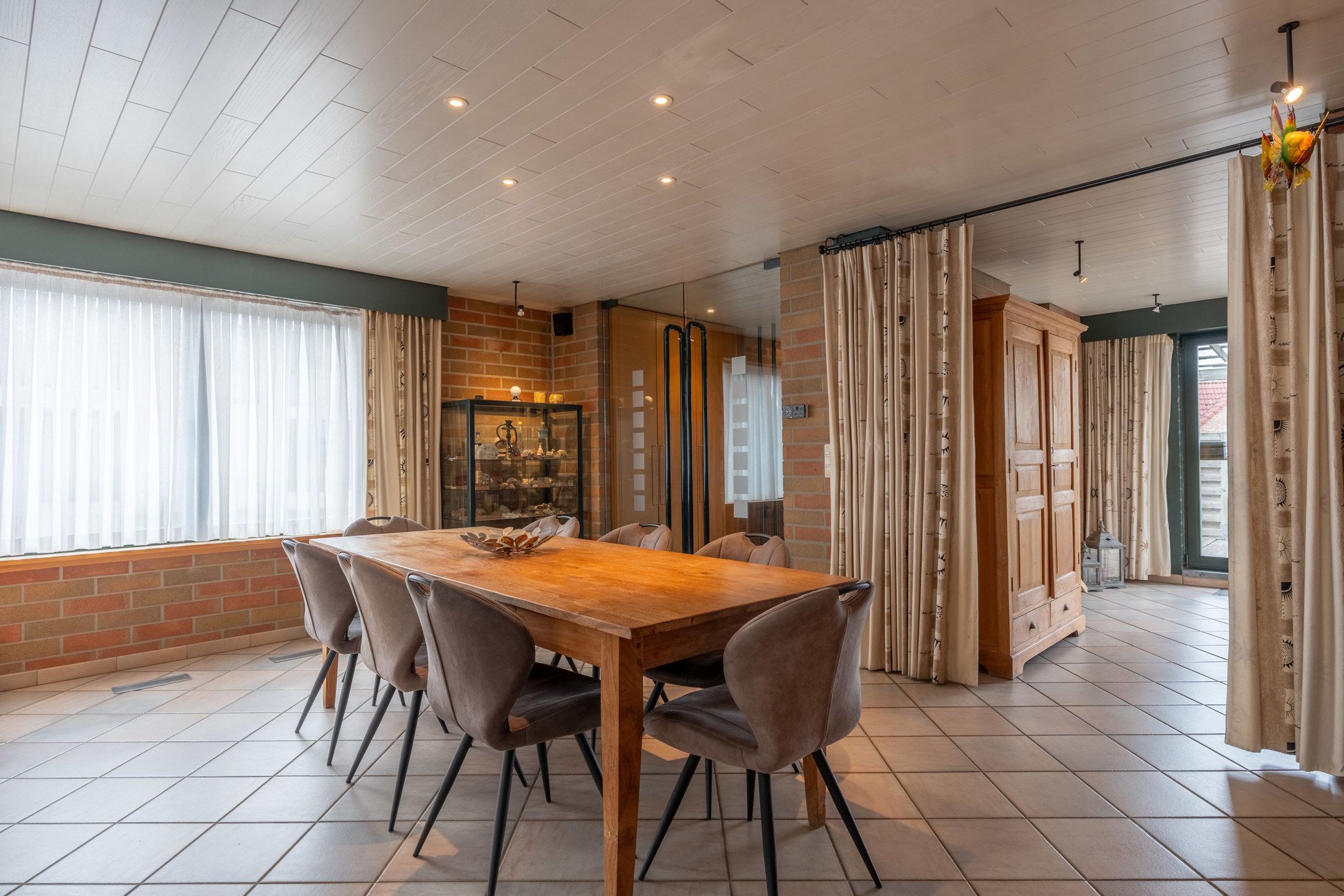 Zeer interessante handelszaak met woonst in Vosselaar foto 19