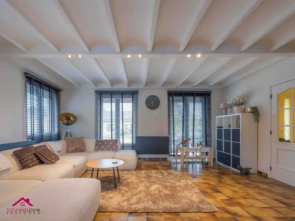 Charmante, rustige gelegen vrijstaande woning foto 11