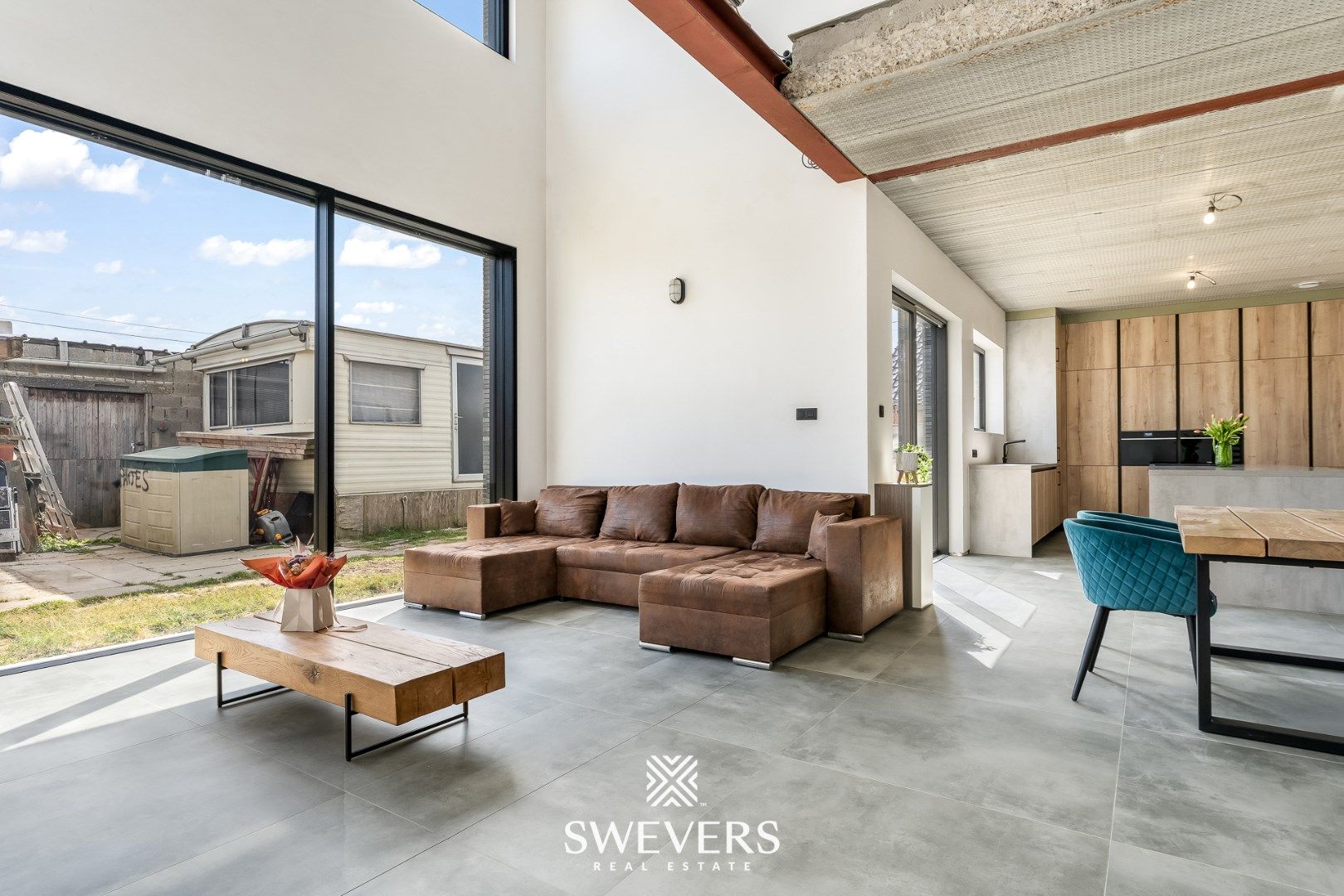 Industrieel chique recent gebouwde woning te Herk-de-Stad  foto 3