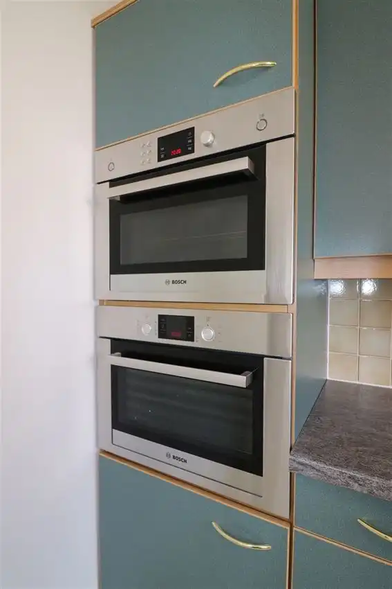 Appartement met 2 slpk., grote garage en terras, rustige ligging foto 27