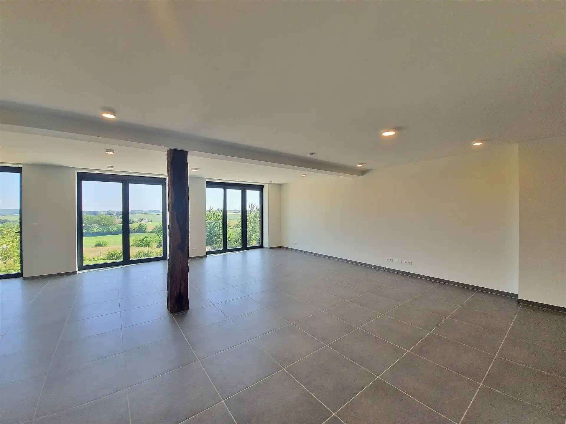 Nieuwbouw woning met 3 slaapkamers en tuin op toplocatie foto 5