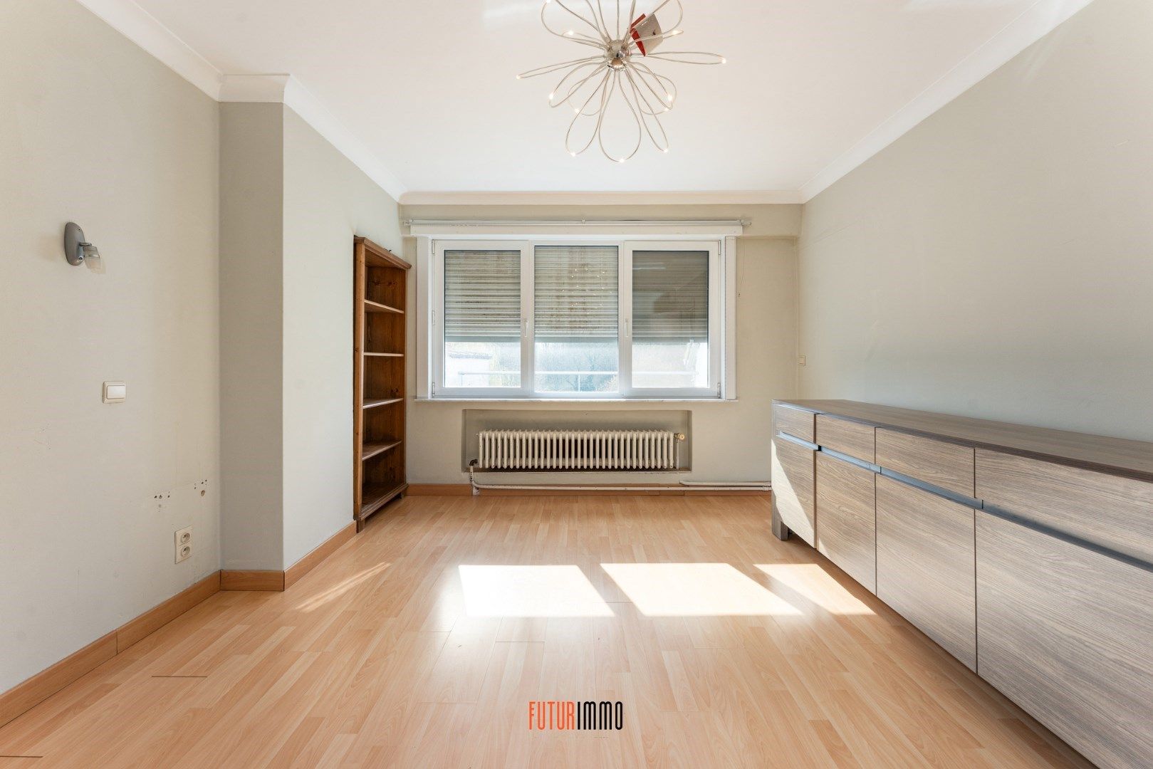 Instapklare HOB met 4 slaapkamers en ruime tuin foto 11