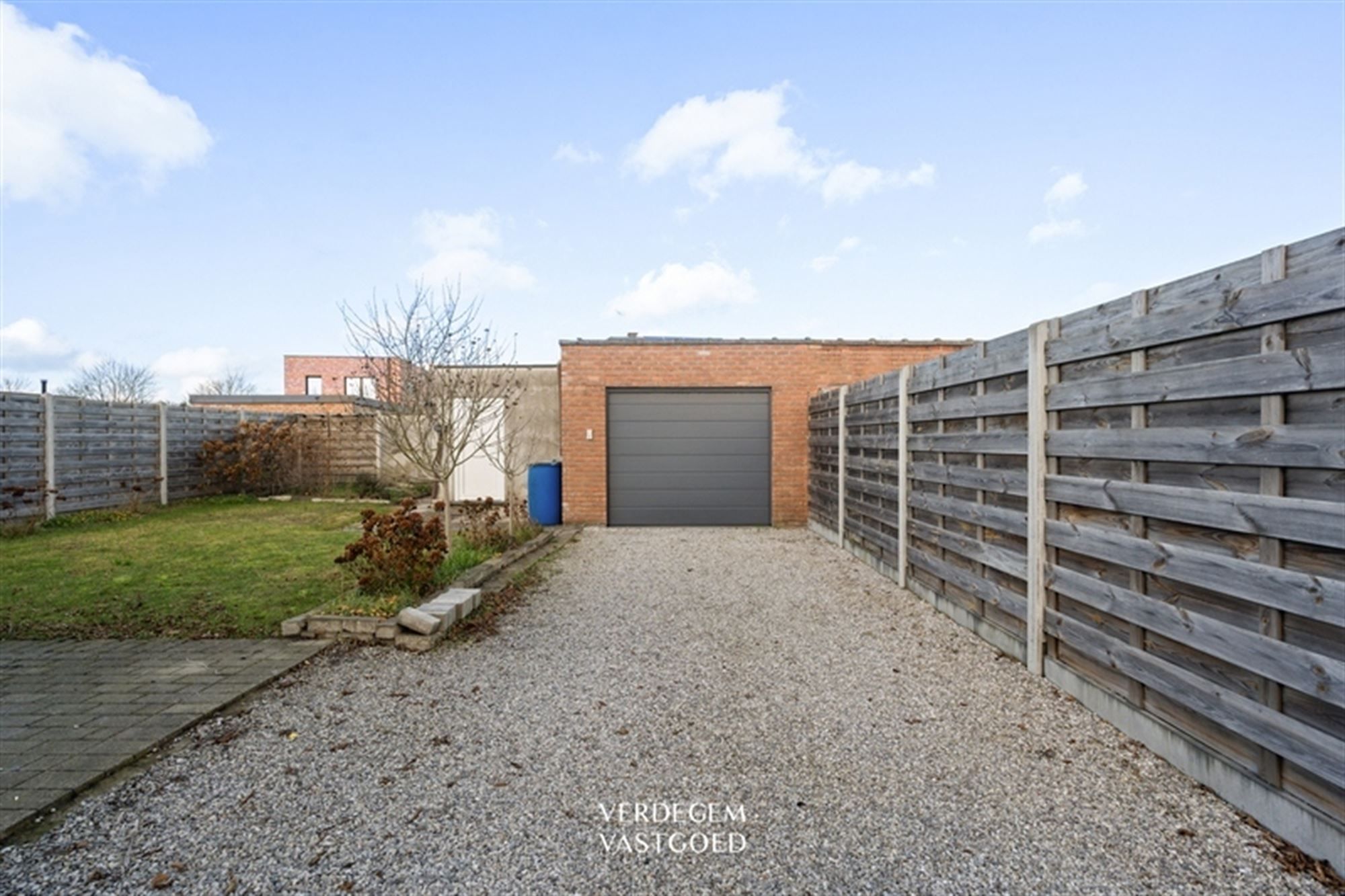 Te renoveren bungalow met 3 slaapkamers in fijne woonbuurt foto 15
