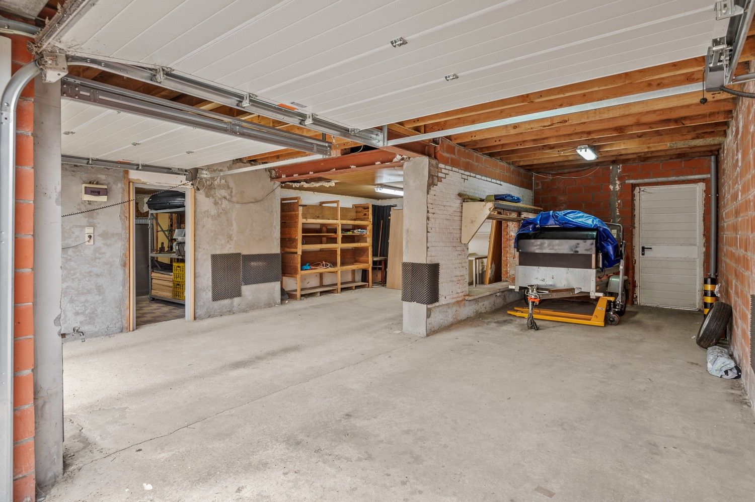 Ruim magazijn (+/- 441 m²) in Lier! foto 7